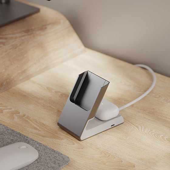 ALOGIC Matrix 2-in-1 Magnetic Charging Dock - White - MSCDDWH - eCommerce Business Prime